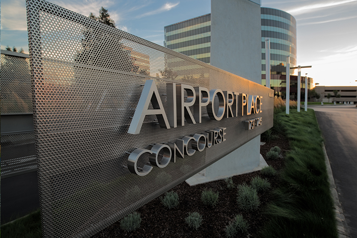 Airport Place – Corporate Signs Systems