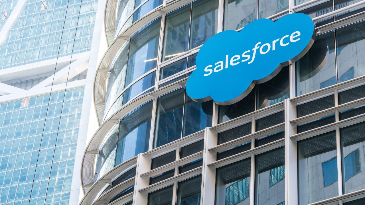 Salesforce skyline sign
