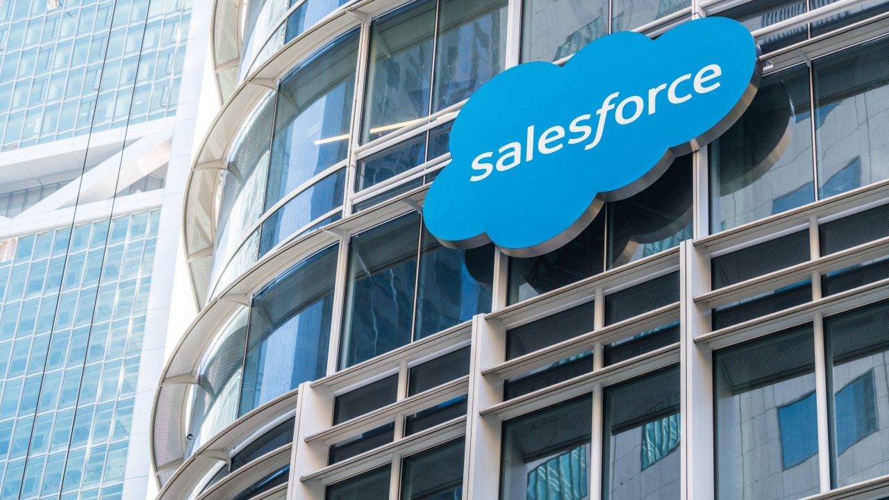 Salesforce skyline sign